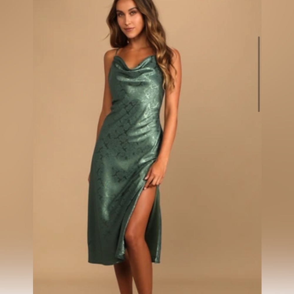 Lulus sage green dress